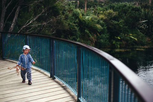 piavalesca:bébé was truly enchanted by the crystal clear and colorful waters of the pu