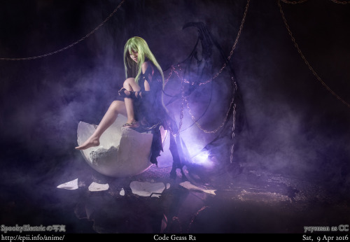 The witch, C.C. (C2) from Code Geass R2 Ending with wings in an egg. Featuring cosplay by ycysusan a