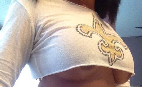 50fuckingandlovingit:  Thong Thursday!! It’s time to start begging for some WHO