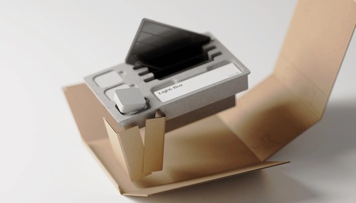 ‘Light Box’ by Sungrae KimLight Box is a mini electric light kit, consisting of three small light bu