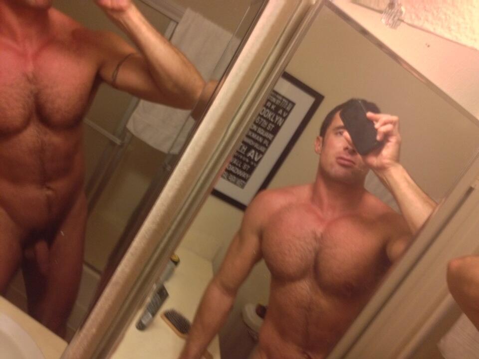 edu-dudu:  Nick Capra! (gay porn star) 