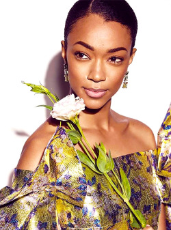 myfriendamy:  Sonequa Martin-Green//LA Magazine