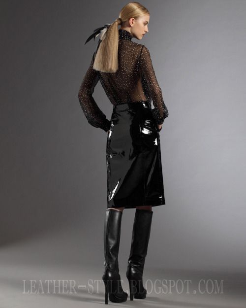 demut1:   Leggy Ladies starts again!!!!! In  Kaiser’s fantastic Xlegs forum! please have a look….go 
