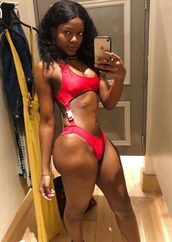 csmitty4u:princejazziedad:BootiDelicious Mamita. Curvy. Sexy. Gorgeous.Ms Enly10me