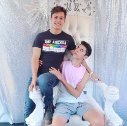 lgbtyoutubersftw:I met a boy by chance. Glad I did.