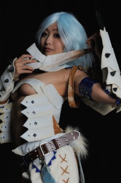 Cute Cosplay Girl Haikarabitch (Monster Hunter