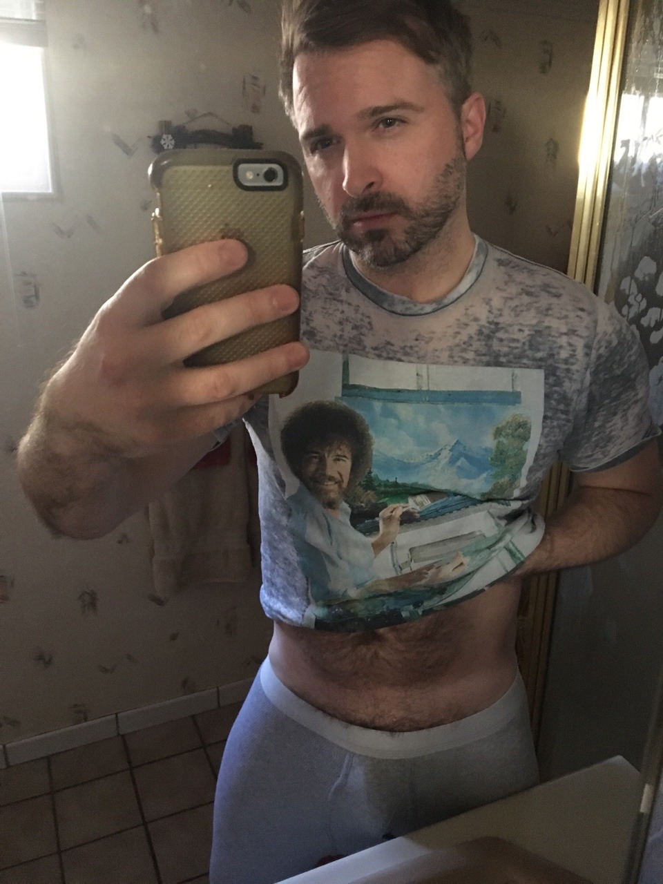 littlesoulking:  It’s cold out and I don’t want to go to work.
