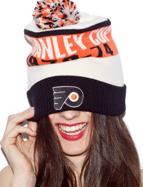 bbbbbbbebe:I do not smile very often. Maybe I will start smiling more when the Flyers start winning.