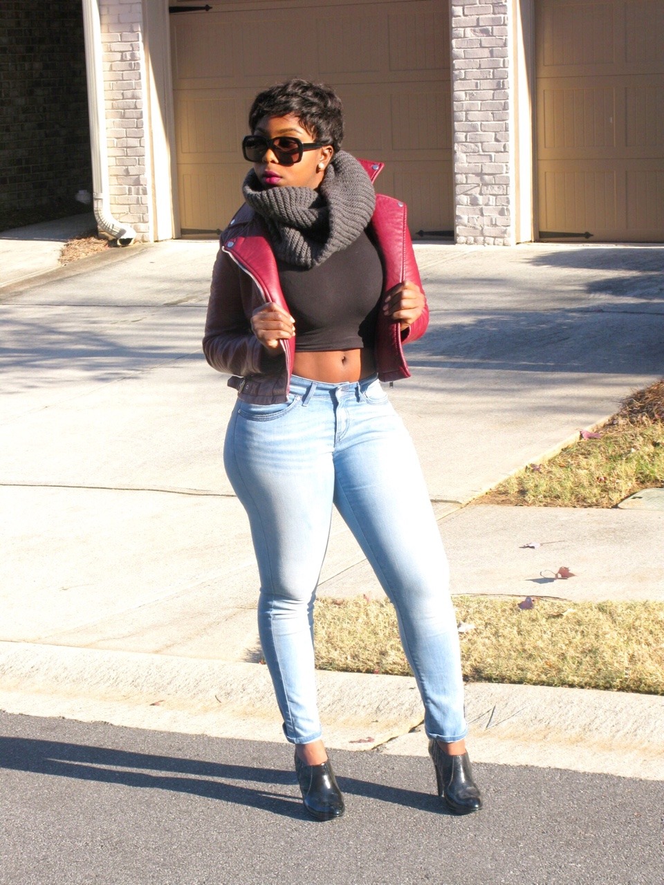 blackandkillingit:  blackfashion:  www.glamchronicles.com www.glamchronicles.tumblr.com