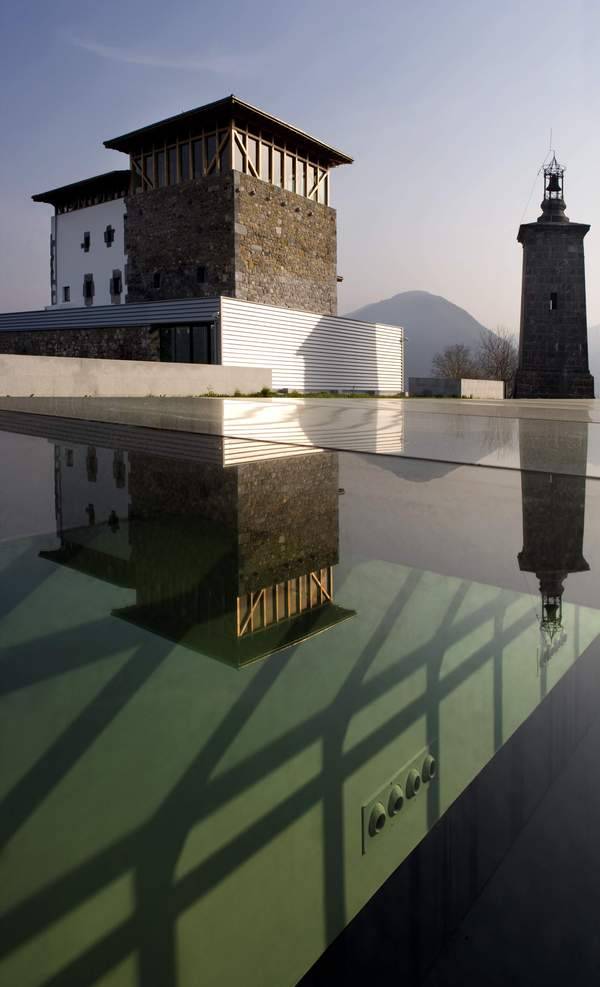 thekhooll: Biodiversity Museum  