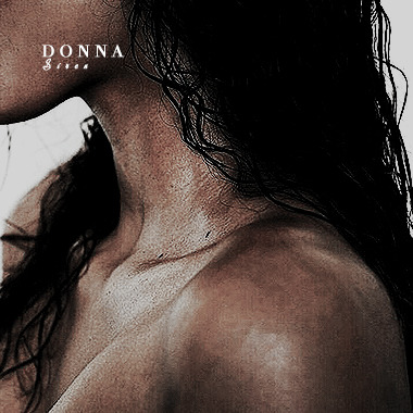 F E M A L E   A W E S O M E   M E M E : [4/5] supporting female characters → Donna“ She sang to you 