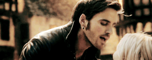 captainswanouat:  i didn’t think this scene could get hotter.but then i reversed