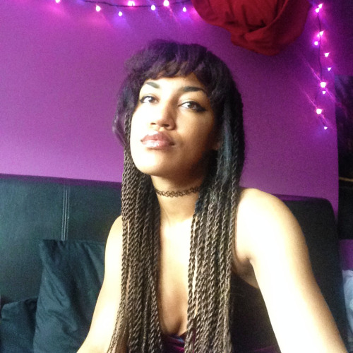 senegalesetwists:  a lil compliation of some of my lil Looks from the past few weeks in no particula order for #Blackout which I think is happening rn i dun eem kno but i want attention love you 💁🏾💖💜👏🏾✌🏾️💯🔥💋🌹👹👼🏾💅🏾👑