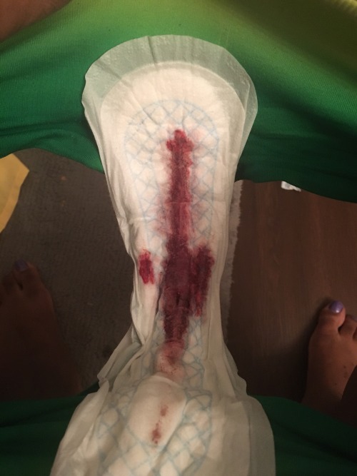 thewetterthepussy: My period started
