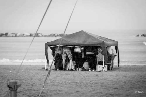 Top Moments B/n 19° YOUNG VOLLEY ON THE BEACH by...