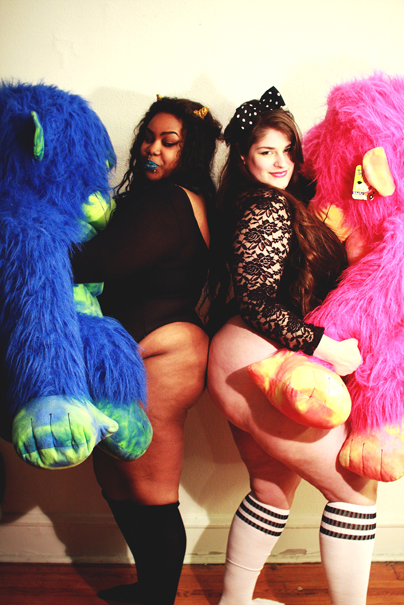 daddys-chubby-cookie:  iridessence:  &ldquo;Lemme Tell Ya Bout My Best Friend!&rdquo;