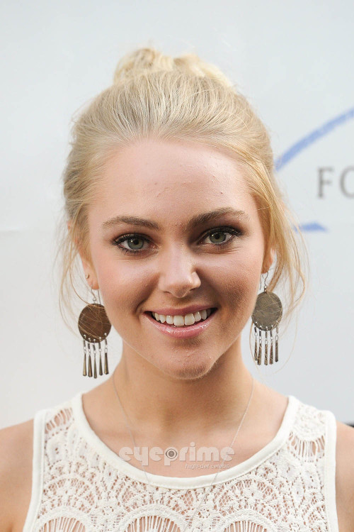 annasophia robb