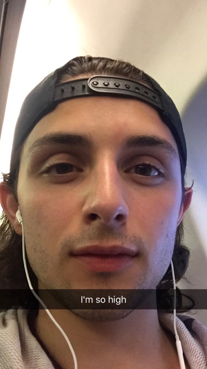 nick-avallone:  someone take snapchat away from me before im put on a no fly list