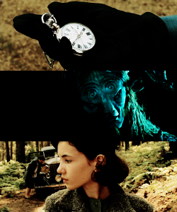 stannisbaratheon:  You’re getting older, and you’ll see that life isn’t like your fairy tales. The world is a cruel place. And you’ll learn that, even if it hurts. - El laberinto del fauno / Pan’s Labyrinth  (2006, dir. Guillermo del Toro)