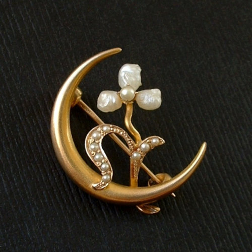 10K GOLD Antique Victorian Brooch CRESCENT Moon Baroque Seed PEARL Flower Motif c.1890&rsquo;s, Gift