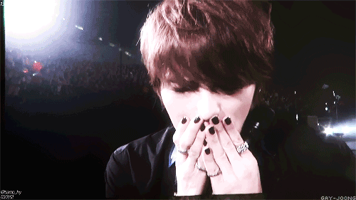 gay-joong:  ♡     