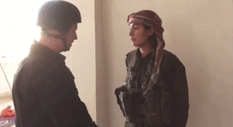 whiskey-weather:  waldhexe:  bijikurdistan:  (19), a Kurdish YPG Woman Fighter in