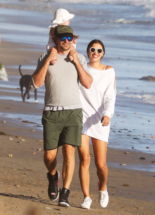 Irina, Bradley and Lea in Malibu, CA. On October 25, 2017. (x)