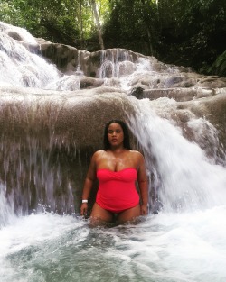 Bigbeautifulblackgirls:  Name: Shari Age:30  Size: 16  Nationality: Barbadian Location: