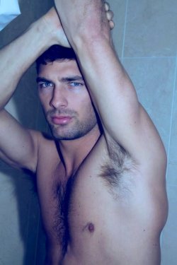 men's armpits