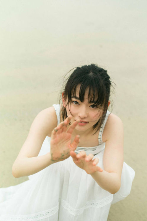 zzyda:山田杏奈