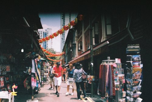 singapore’s chinatown; niu che shui