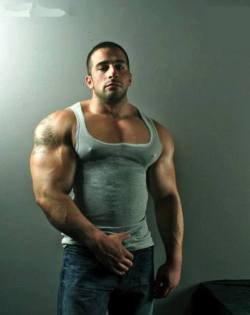 Big men, big muscles