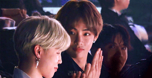 ohmykimtaetae:Vmin having fun and Hobi softly smiling at them <3