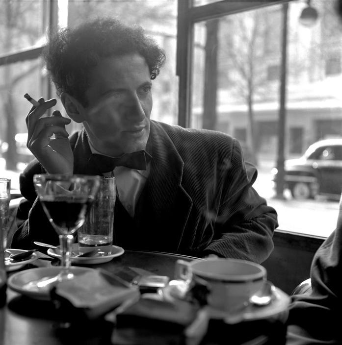 birdsong217:
“ Erich Lessing
Marcel Marceau. Paris, 1951.
”