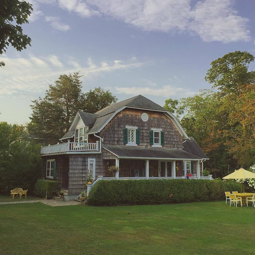 Cottage Life