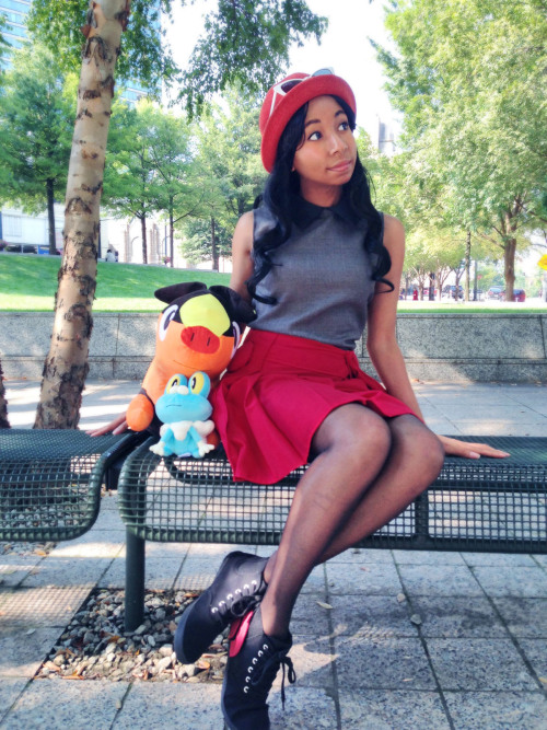 chrissyplaysdressup: A lil shot of my pokemon trainer costume!!