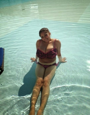 biggirlsareyummy:  MASSIVE FUNBAGS