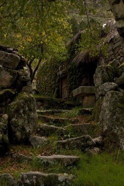 lori-rocks:Serra da Estrela Natural Park Portugal, via photorater
