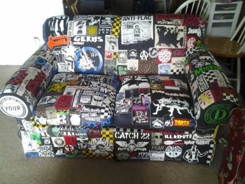 tauremini:henry—rollins:The Punk Patch Couch. Amazing!I’d like to do something similar, only w