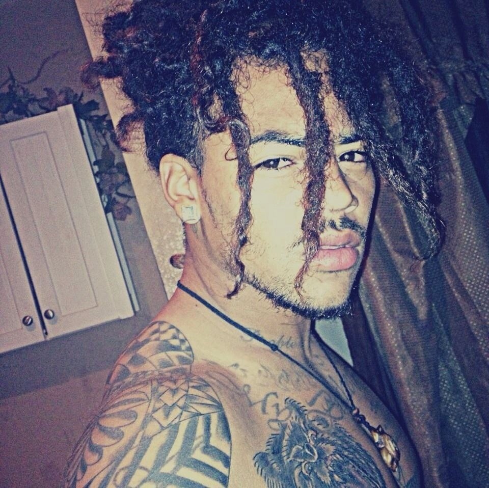 sleezedoutt:  The things I would do to him