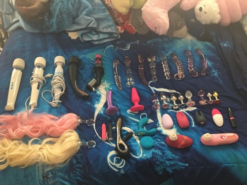 lostlittleprincesssxo: A taste of my big girl toy collection  That’s a most impressive collect