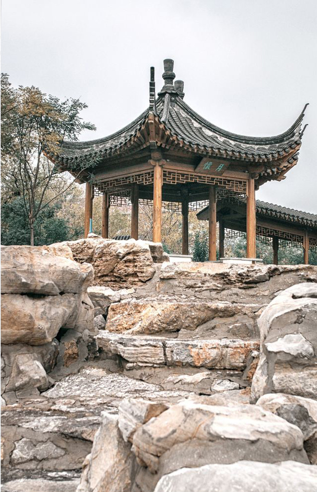 fuckyeahchinesegarden:traditional chinese mansion by Mike.  tianjin, china