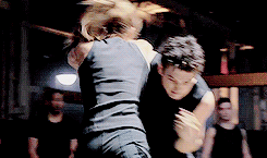 skybellamy1:make me choosegorgejesy asked Divergent or The Hunger Games