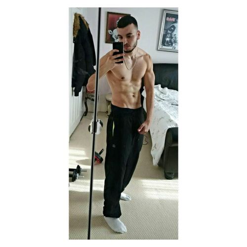 I Want His D