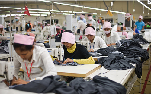 humanrightswatch: Cambodia: Labor Laws Fail to Protect Garment Workers“The Cambodian governmen