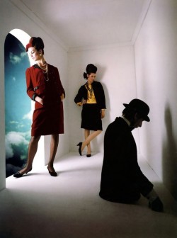 Miss-Vanilla:“Bowler”, Jean Shrimpton And Veronica Hamel David Kidd For Jablow