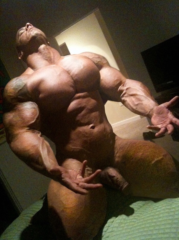 keepemgrowin:  It’s all so thick… it’s all so powerful.