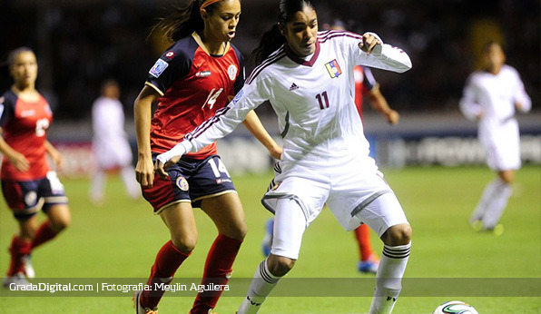 vinotintosoy:  VENEZUELA TRIUNFA EN SU DEBUT ANTE COSTA RICA  La selección de Venezuela