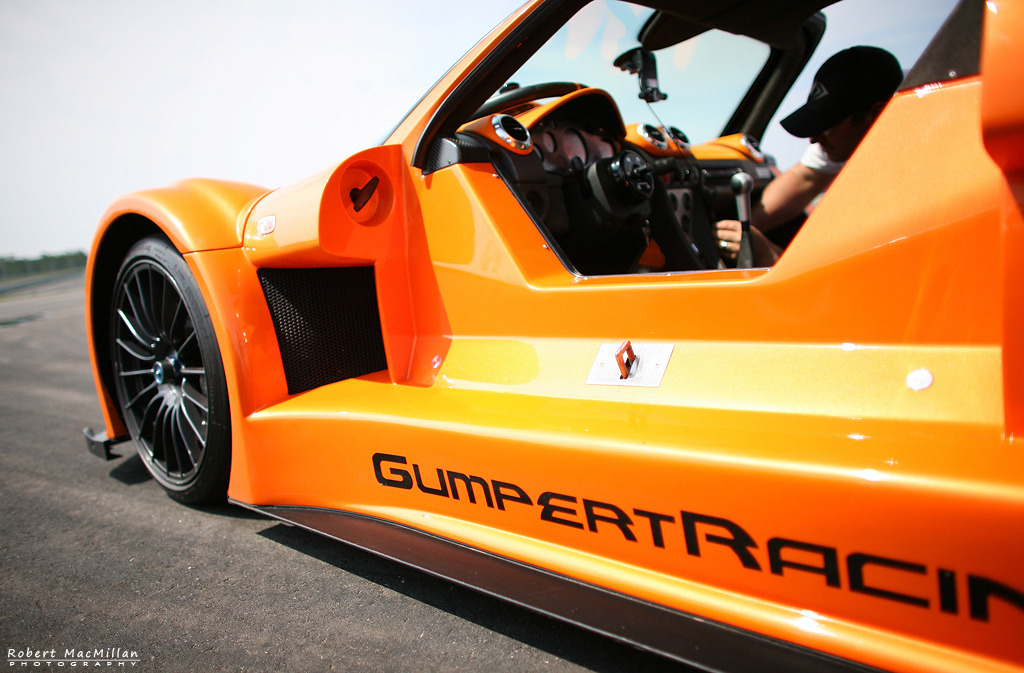 automotivated:  Gumpert Apollow (by Bob_MacMillan)