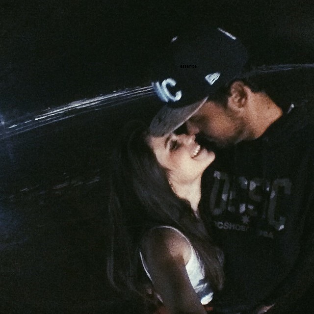 Nosso amor veio de outras vidas..